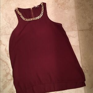 3 for $15!! ✳️Red maroon tank with gold detail, XS